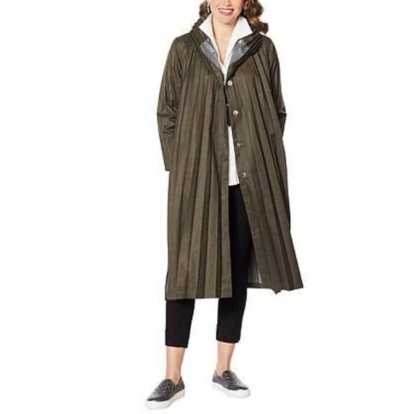 NWT Marla Wynne Pleated Topper Coat Jacket DramaRunway In Gray Green - Size L